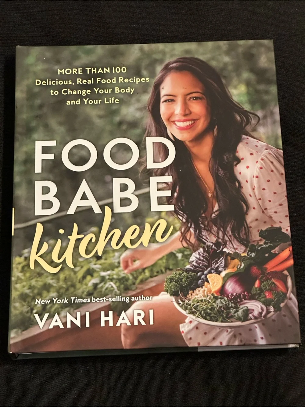Food Babe Kitchen Cookbook - Green & White Cover